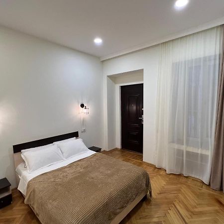 Cosy Apartment In Tbilisi Centre מראה חיצוני תמונה