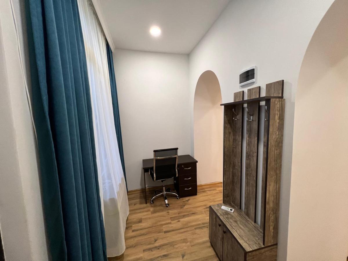 Cosy Apartment In Tbilisi Centre מראה חיצוני תמונה