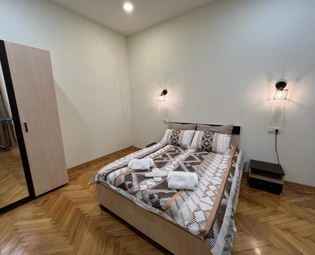 Cosy Apartment In Tbilisi Centre מראה חיצוני תמונה